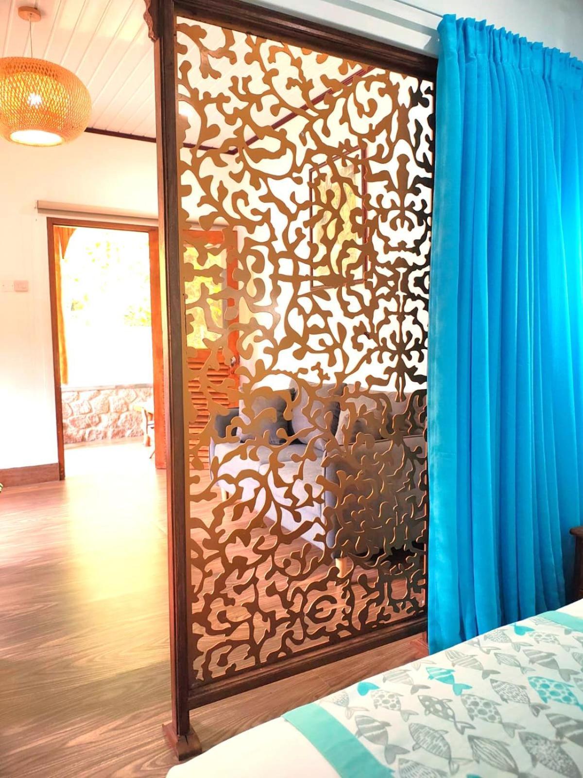 The Islander Hotel Grand Anse  Dış mekan fotoğraf